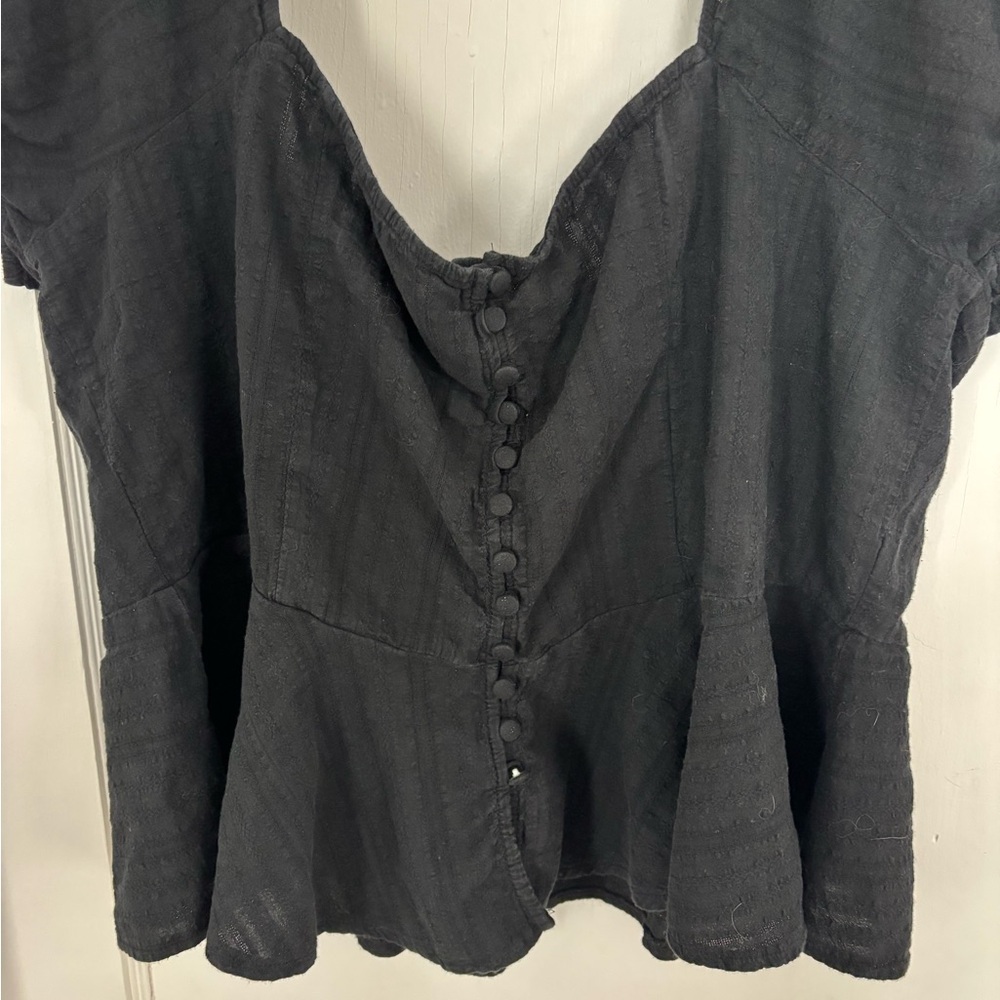 Forever 21 Black Peplum Top Puff Sleeve Square Neck Button Front Plus Size 3X - Picture 4 of 5